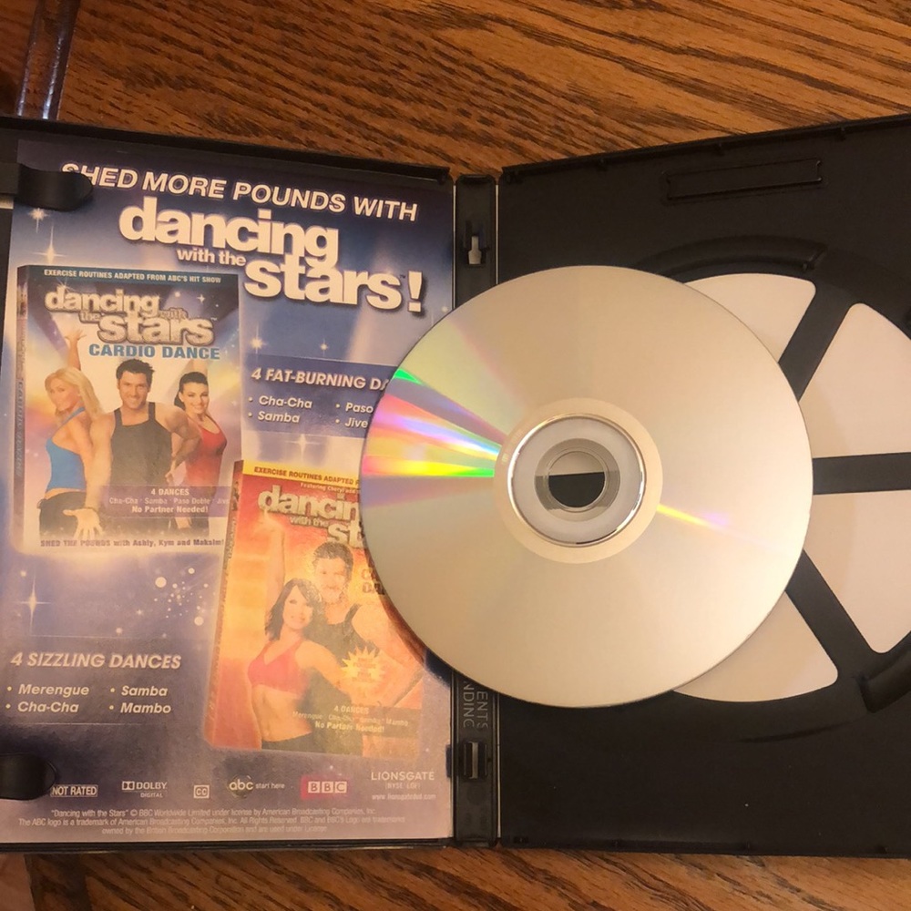 Workout DVD - Picture 3 of 3